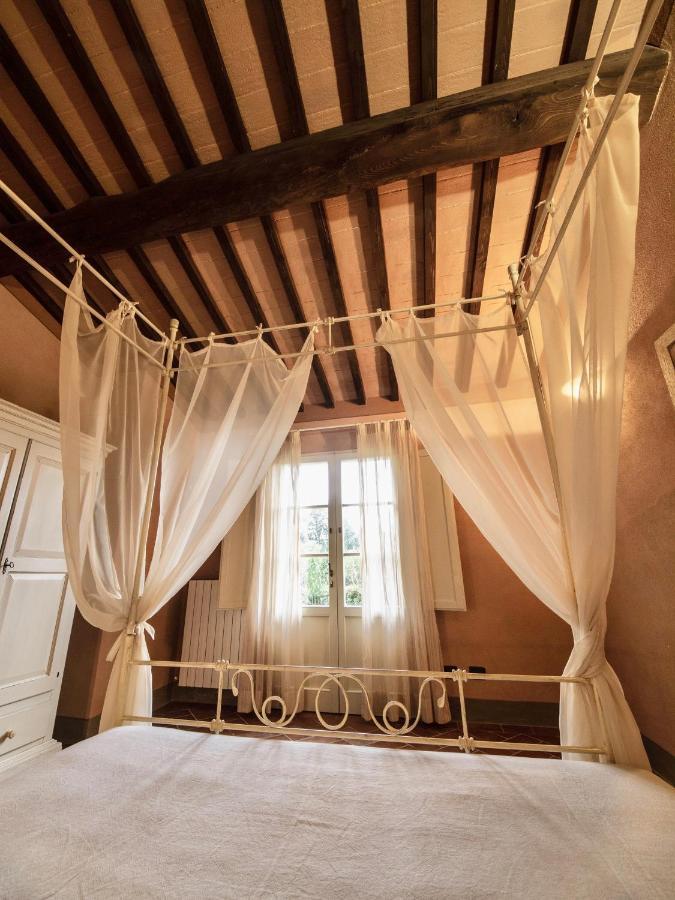 Apartments In Residence With Swimming Pool In モンテヴェルディ・マリッティモ エクステリア 写真